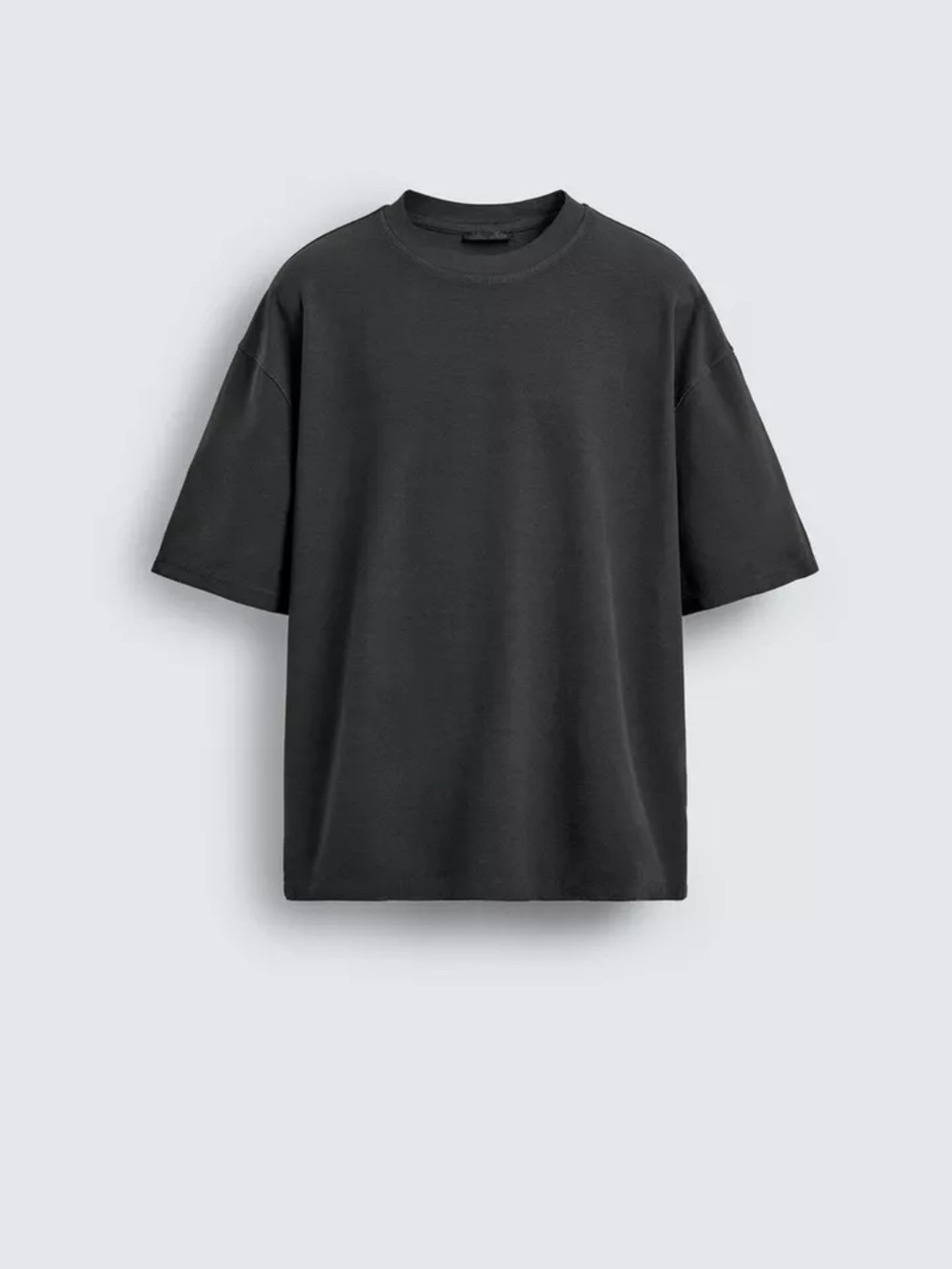Zara men’s boxy fit Tshirt size XL